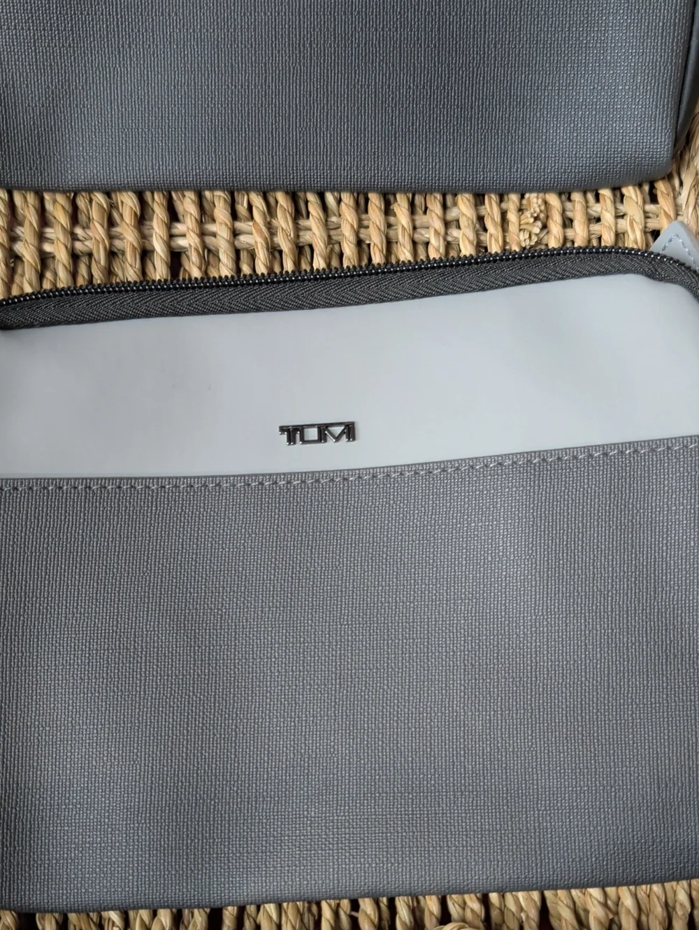 TUMI x Delta Amenity Travel Toiletry Bag Case Kit Black Grey Bundle Of 3